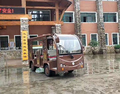 古風式電動觀光車